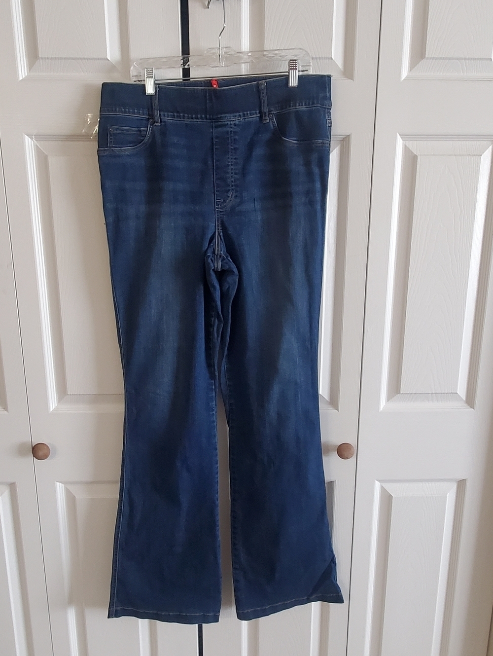 SPANX 1X TALL. STRETCH DENIM PULL ON JEANS. MED DARK. HIGH RISE Flare Bootcut